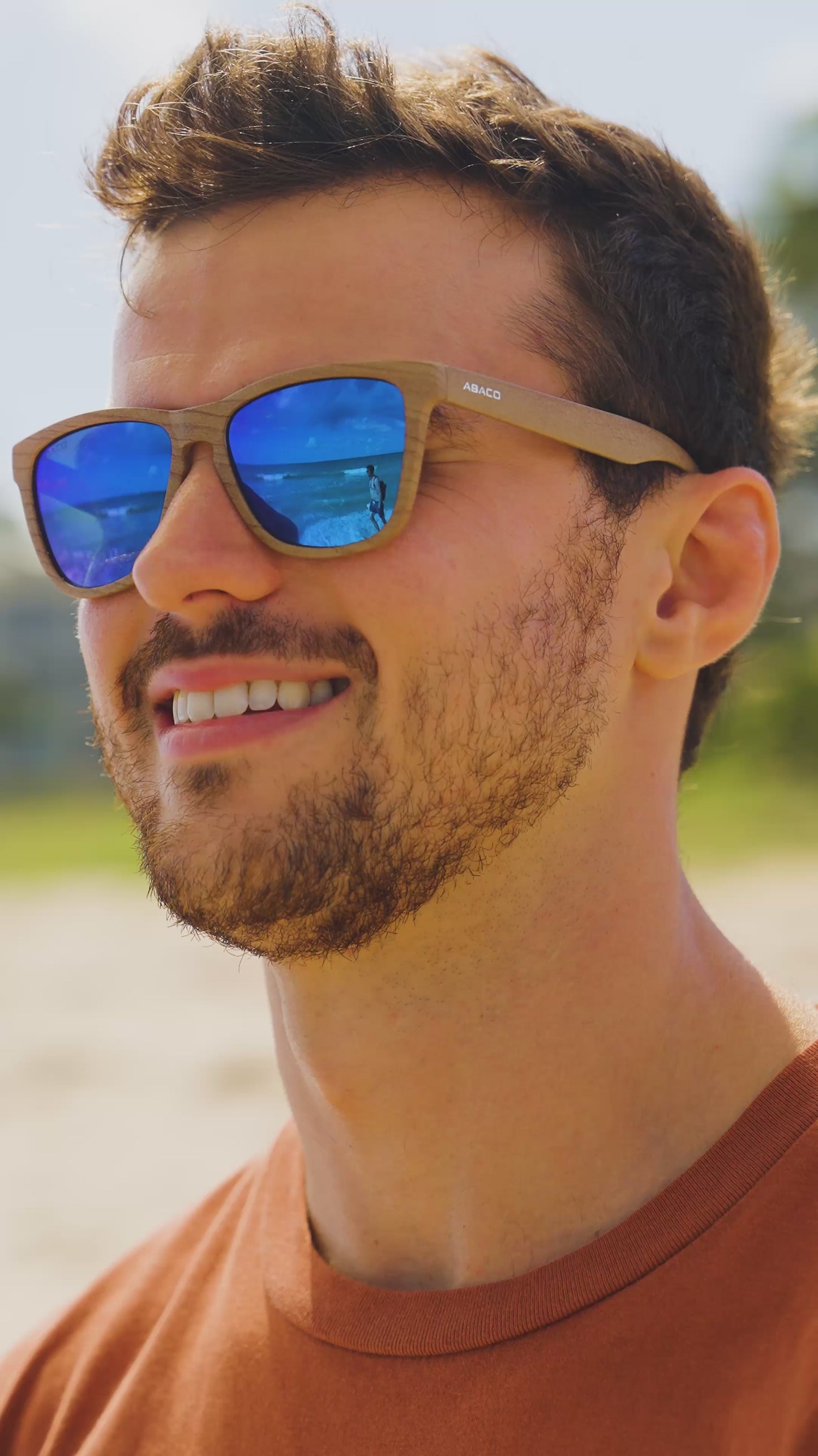 model_a_kai_grey_wood_deep_blue_3